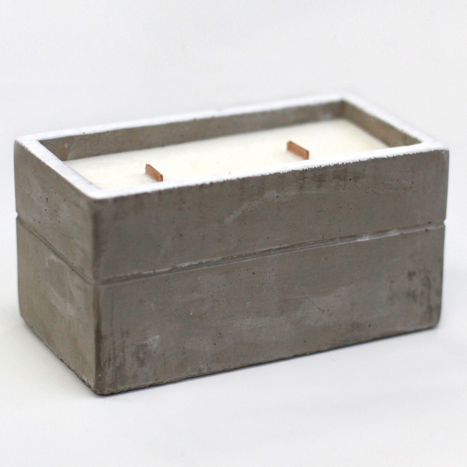 Large Concrete Soy Candle - Clove & Dark Sandal - Image 2