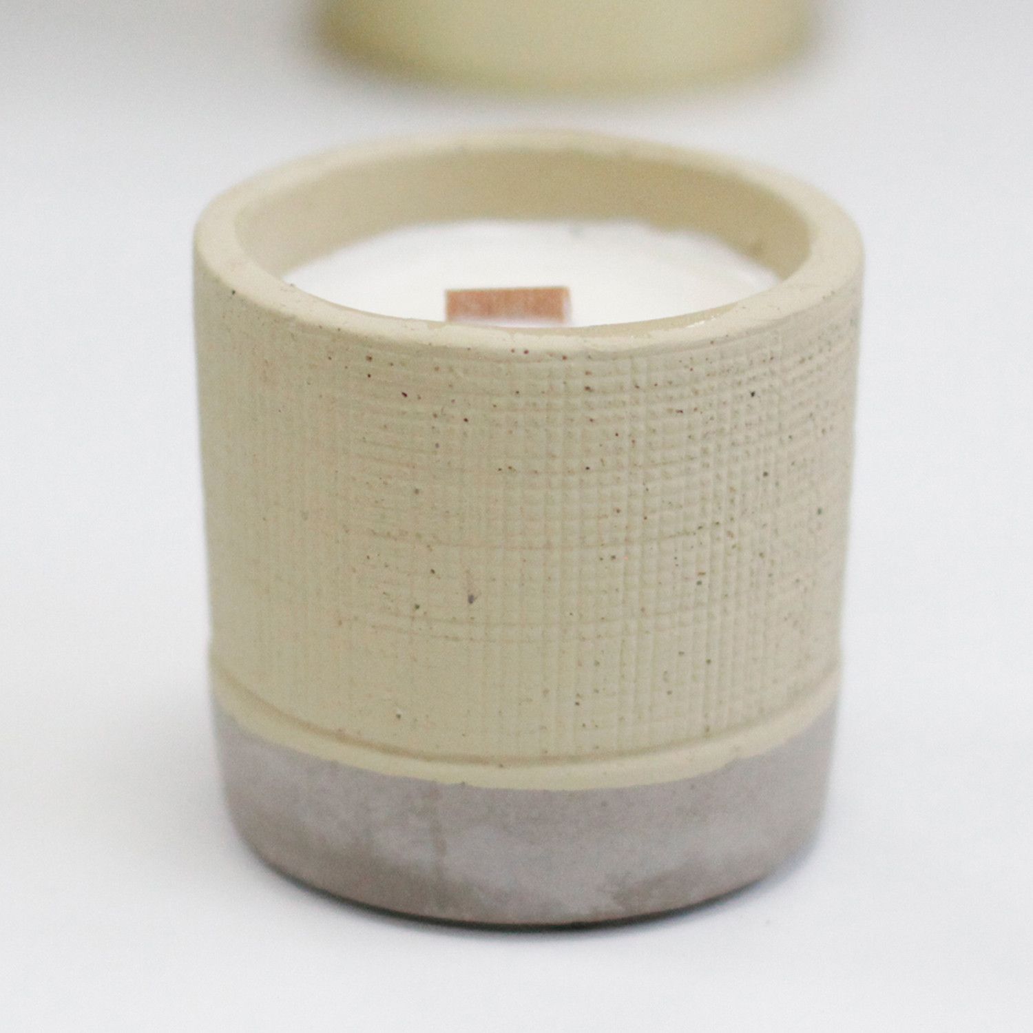 Pot Concrete Soy Candle - Grey - Coffee in the Club - Image 3